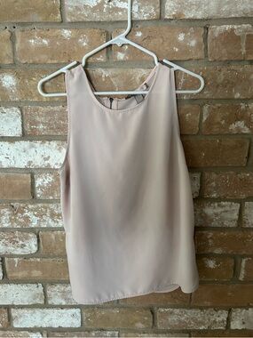 Forever 21 Blush Pink Sleeveless Chiffon Shell. Size Lg.